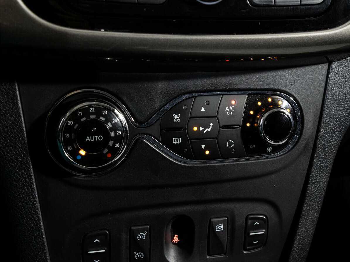 Купить Рено Сандеро, 2017, 101 800 км.. Фото: #12