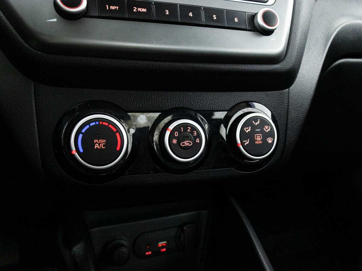 Купить Киа Рио, 2016, 96 671 км.. Фото: #14