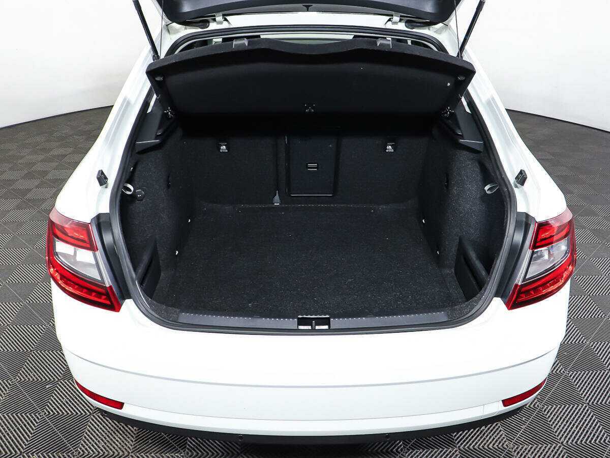 Купить Шкода Октавия, 2018, 99 946 км.. Фото: #9