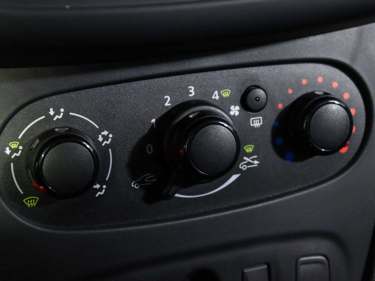 Купить Рено Логан, 2018, 32 000 км.. Фото: #14