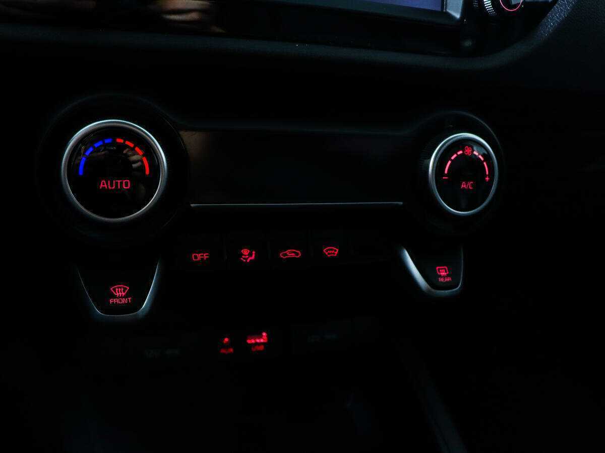 Купить Киа Рио, 2020, 77 252 км.. Фото: #13