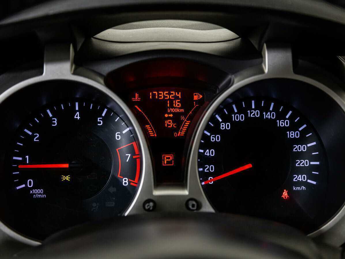 Купить Ниссан Жук, 2012, 174 000 км.. Фото: #11