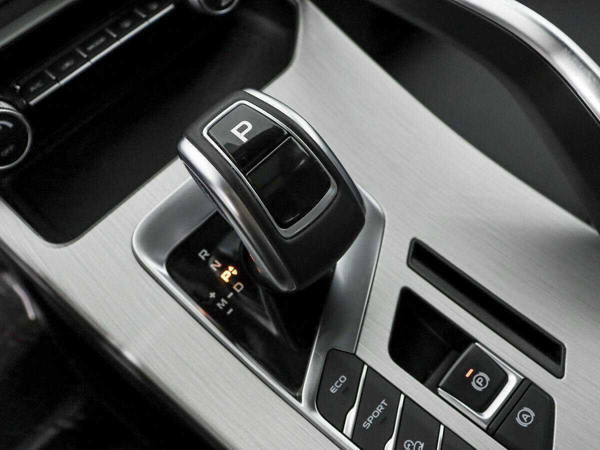 Купить Джили Кулрэй, 2021, 32 455 км.. Фото: #10