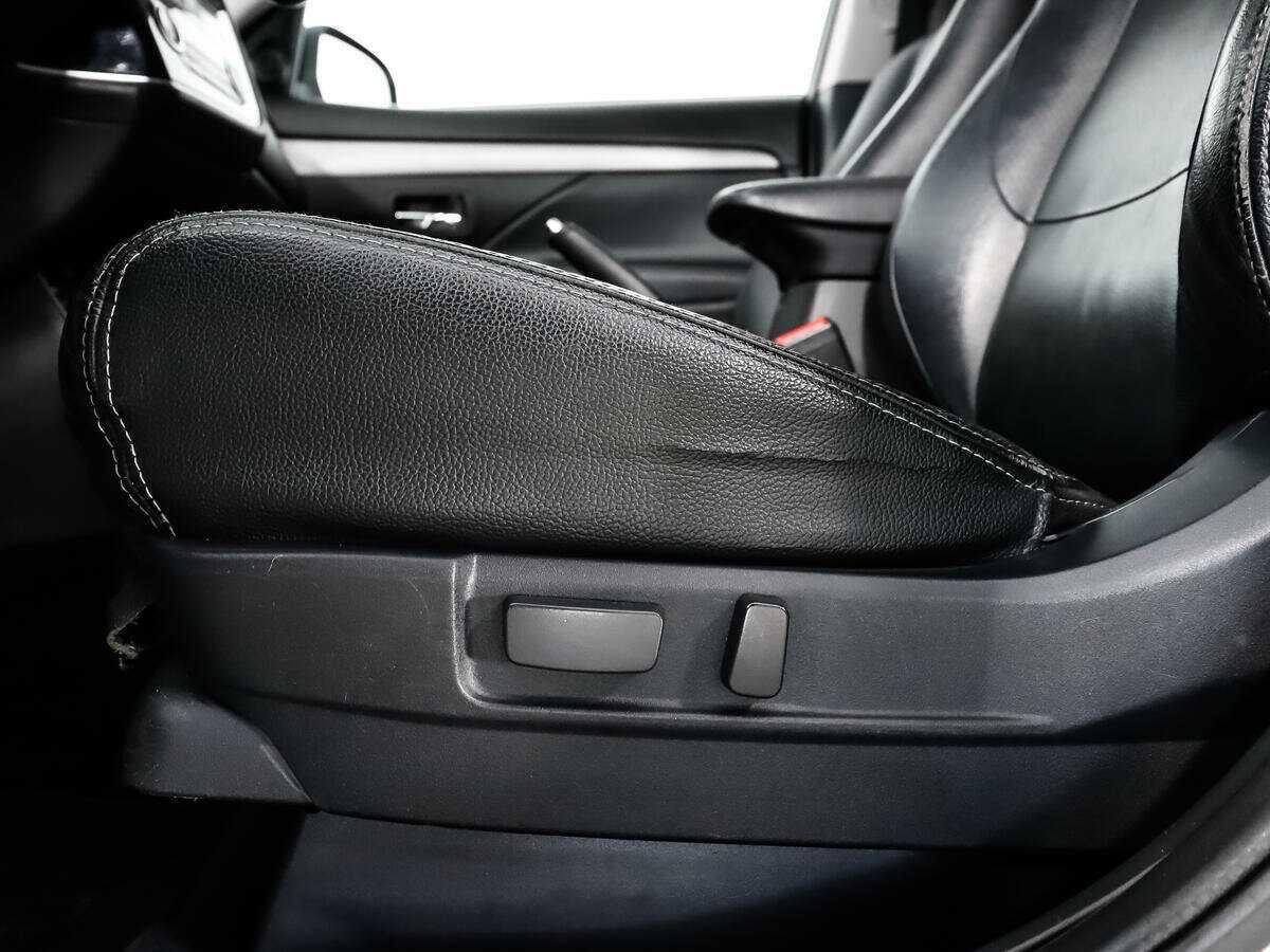 Купить Митсубиши Оутлэндер, 2014, 197 894 км.. Фото: #9