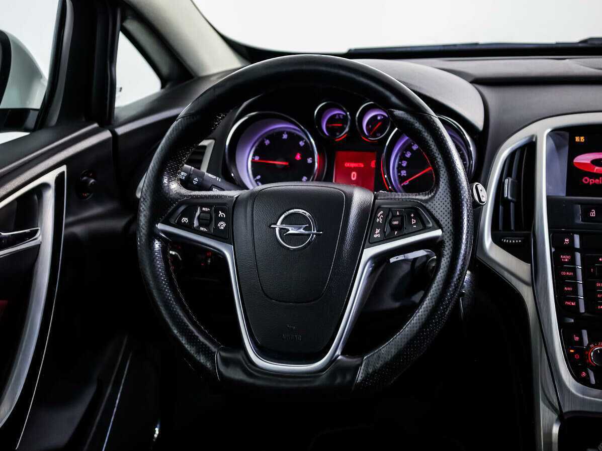 Купить Опель Астра, 2012, 193 645 км.. Фото: #9