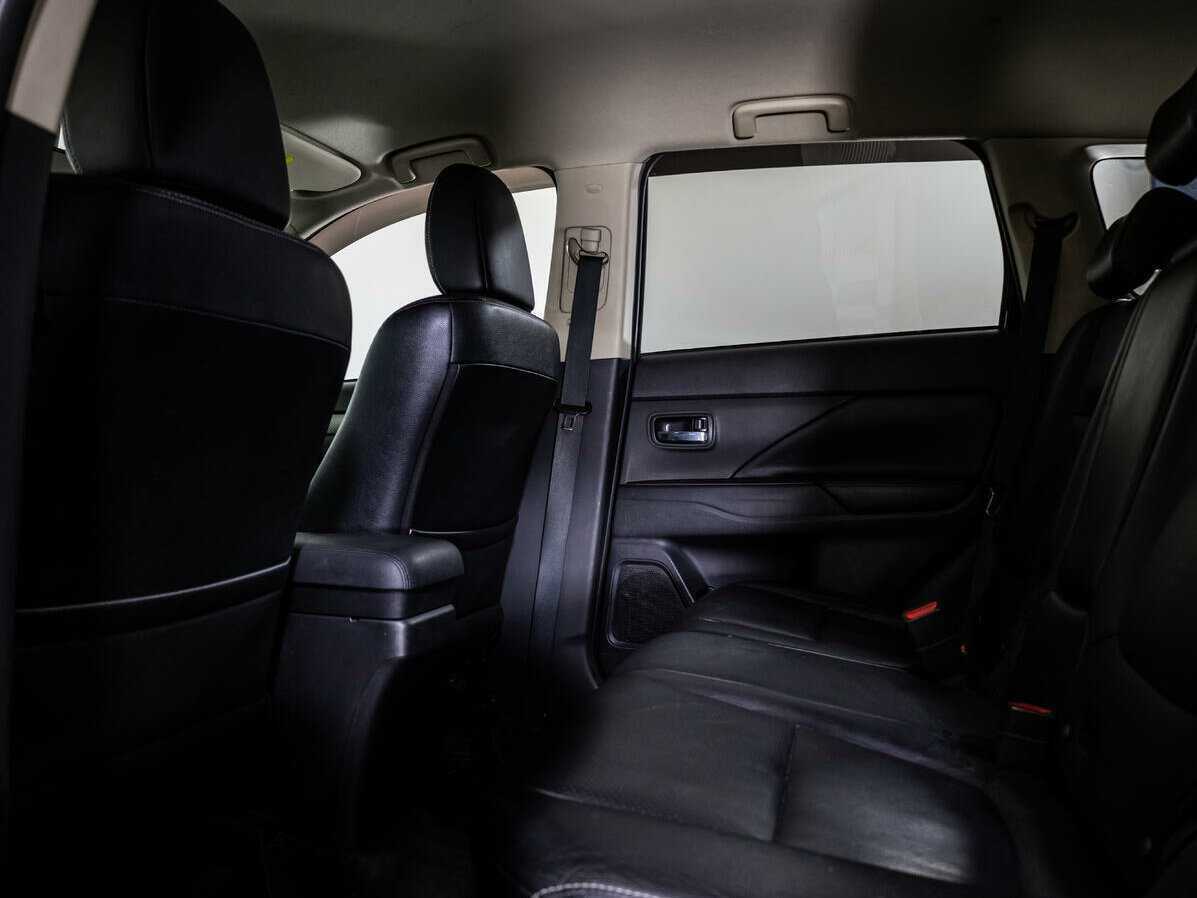 Купить Митсубиши Оутлэндер, 2012, 291 893 км.. Фото: #10