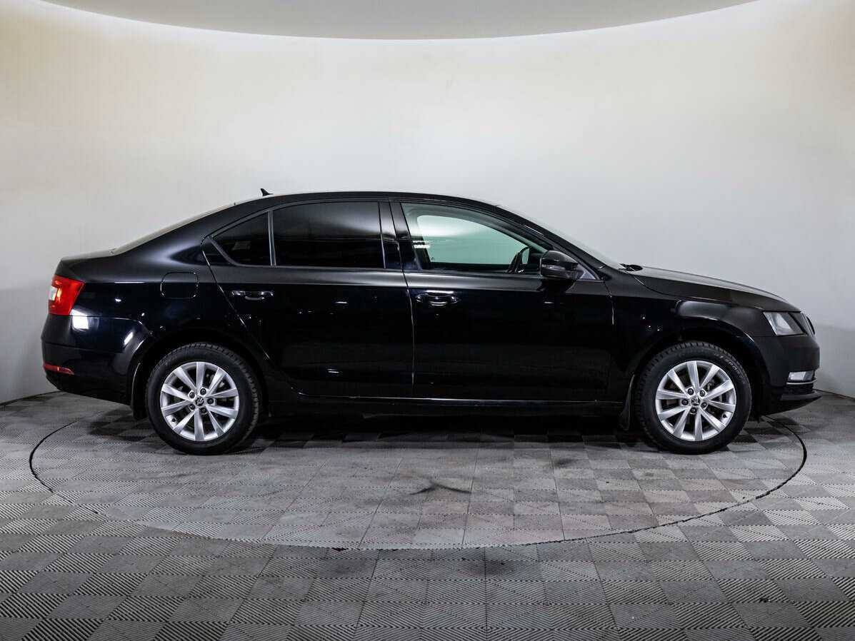 Купить Шкода Октавия, 2017, 120 784 км.. Фото: #3