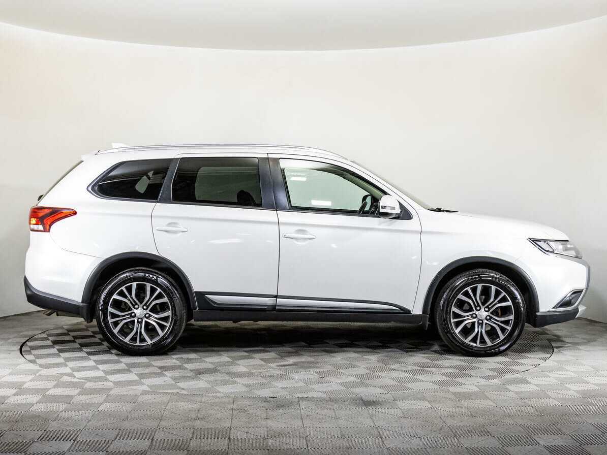 Купить Митсубиши Оутлэндер, 2017, 140 611 км.. Фото: #3