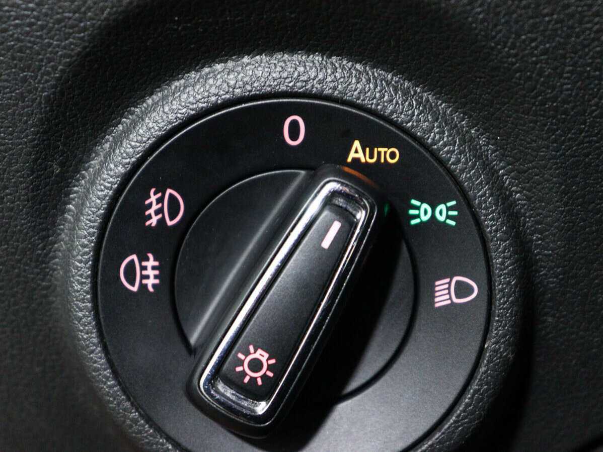 Купить Сеат Леон, 2013, 288 802 км.. Фото: #12