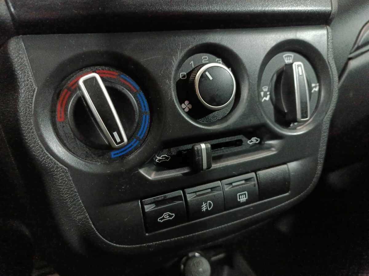 Купить Лада (ВАЗ) Гранта, 2018, 74 023 км.. Фото: #12