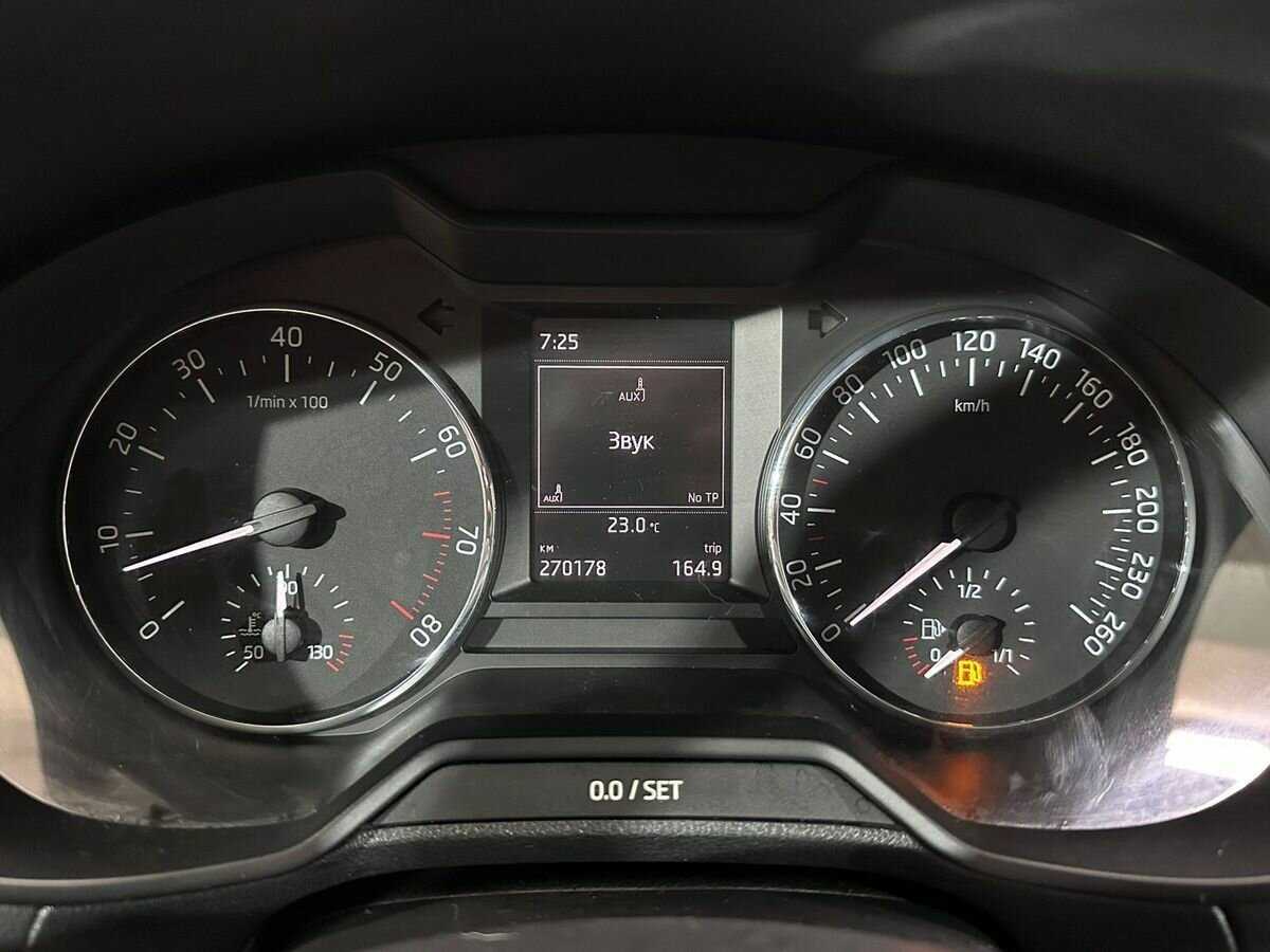 Купить Шкода Октавия, 2013, 270 148 км.. Фото: #10