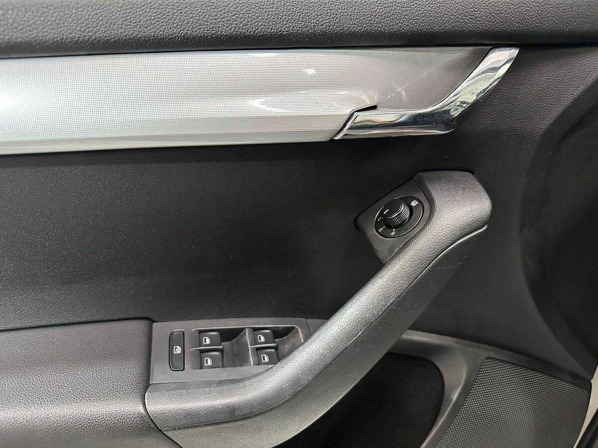 Купить Шкода Октавия, 2013, 270 148 км.. Фото: #12