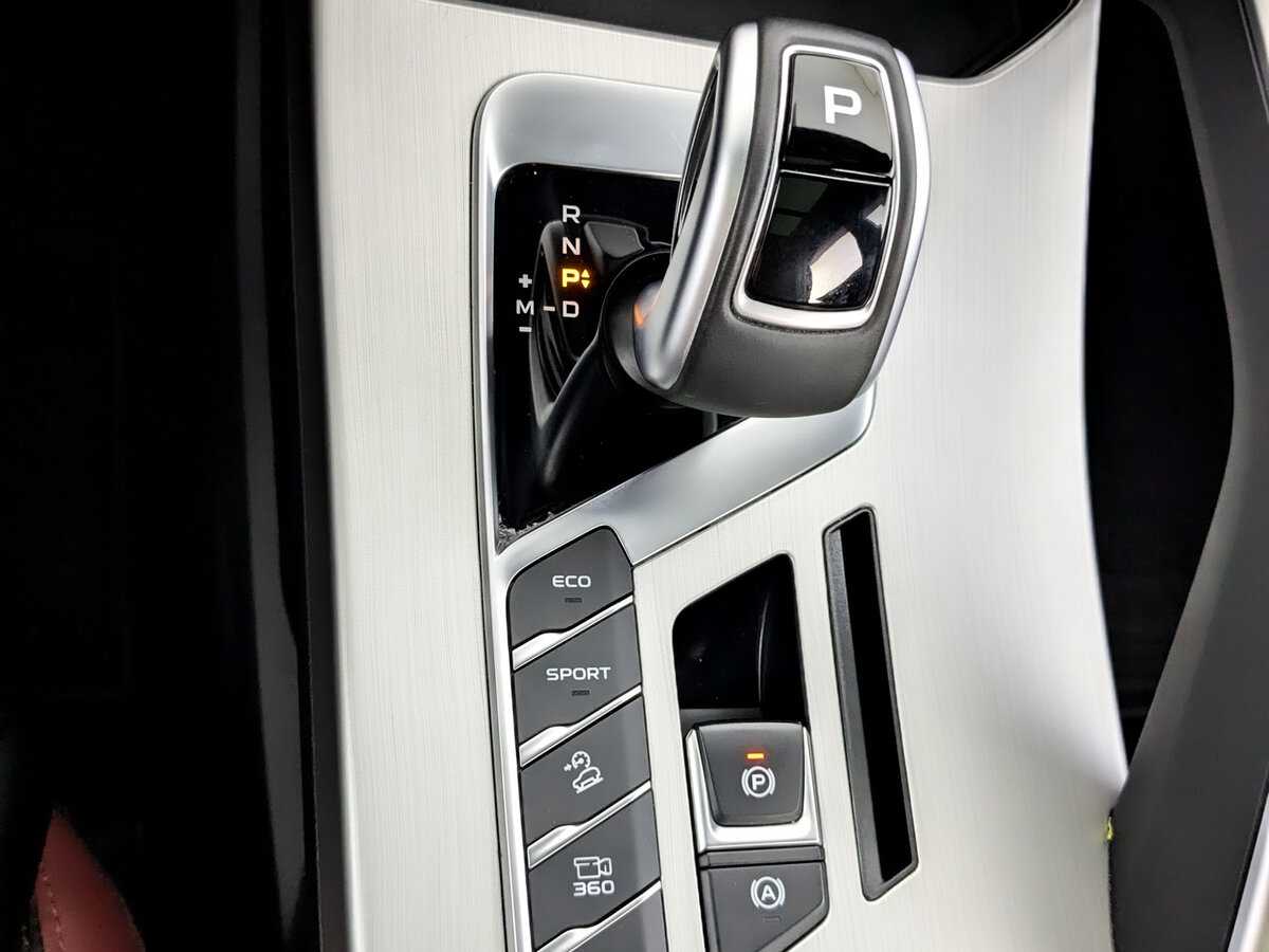 Купить Джили Кулрэй, 2021, 41 831 км.. Фото: #22