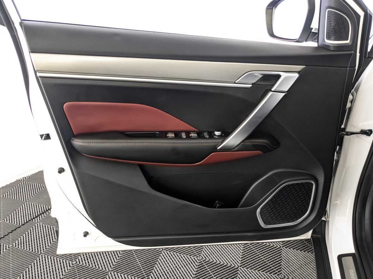 Купить Джили Кулрэй, 2021, 71 492 км.. Фото: #12