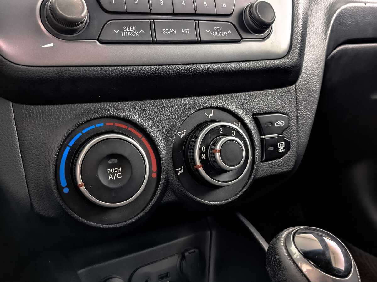 Купить Киа Рио, 2014, 108 008 км.. Фото: #16