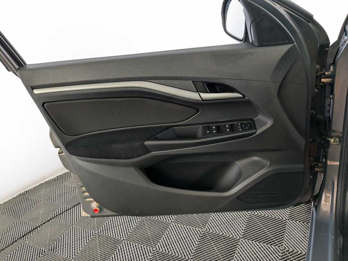 Купить Лада (ВАЗ) Веста, 2020, 84 591 км.. Фото: #13