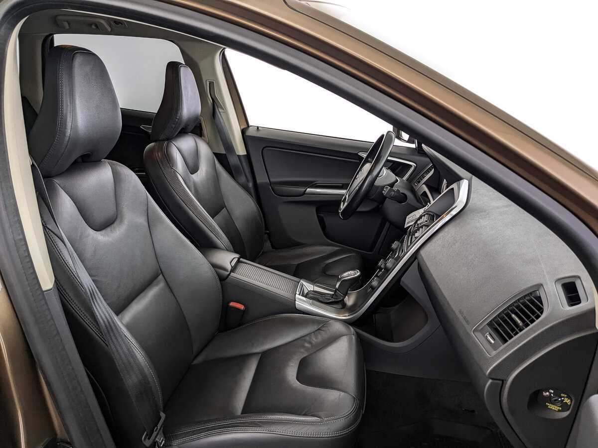 Купить Вольво ИксЦ60, 2012, 185 000 км.. Фото: #19