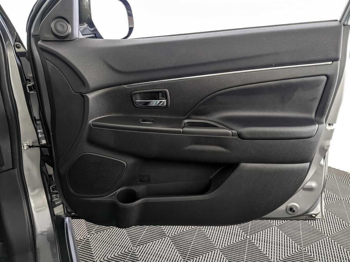 Купить Митсубиши АС-Икс, 2014, 92 774 км.. Фото: #18