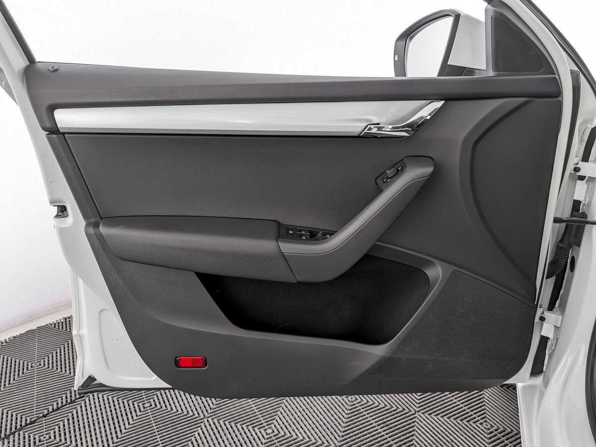 Купить Шкода Октавия, 2017, 186 751 км.. Фото: #14