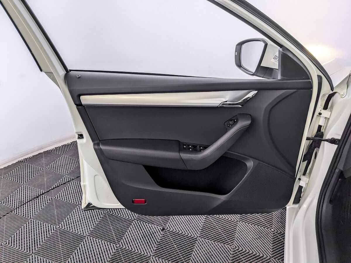 Купить Шкода Октавия, 2017, 140 461 км.. Фото: #14