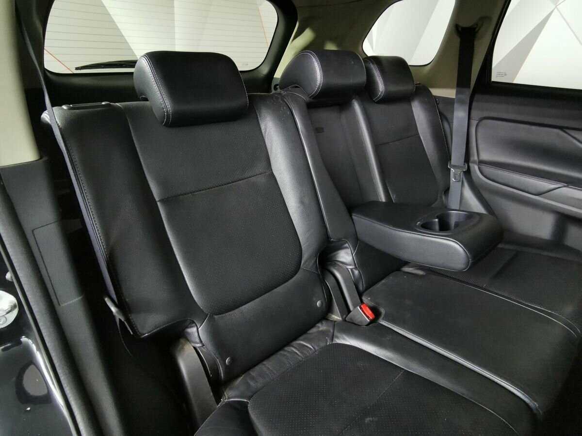 Купить Митсубиши Оутлэндер, 2014, 303 779 км.. Фото: #11