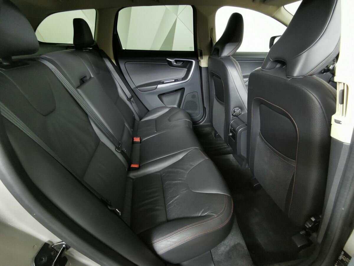 Купить Вольво ИксЦ60, 2012, 57 040 км.. Фото: #11