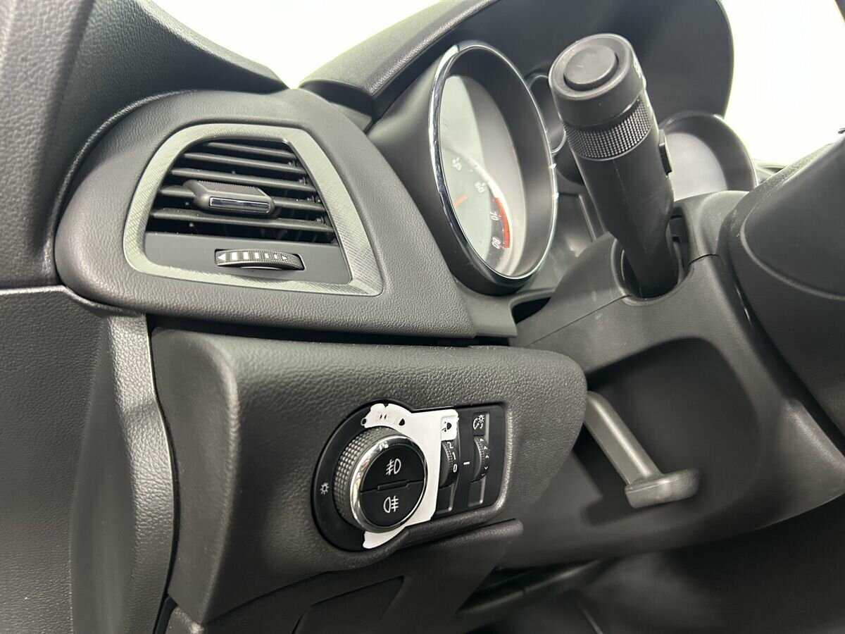 Купить Опель Астра, 2012, 176 107 км.. Фото: #8