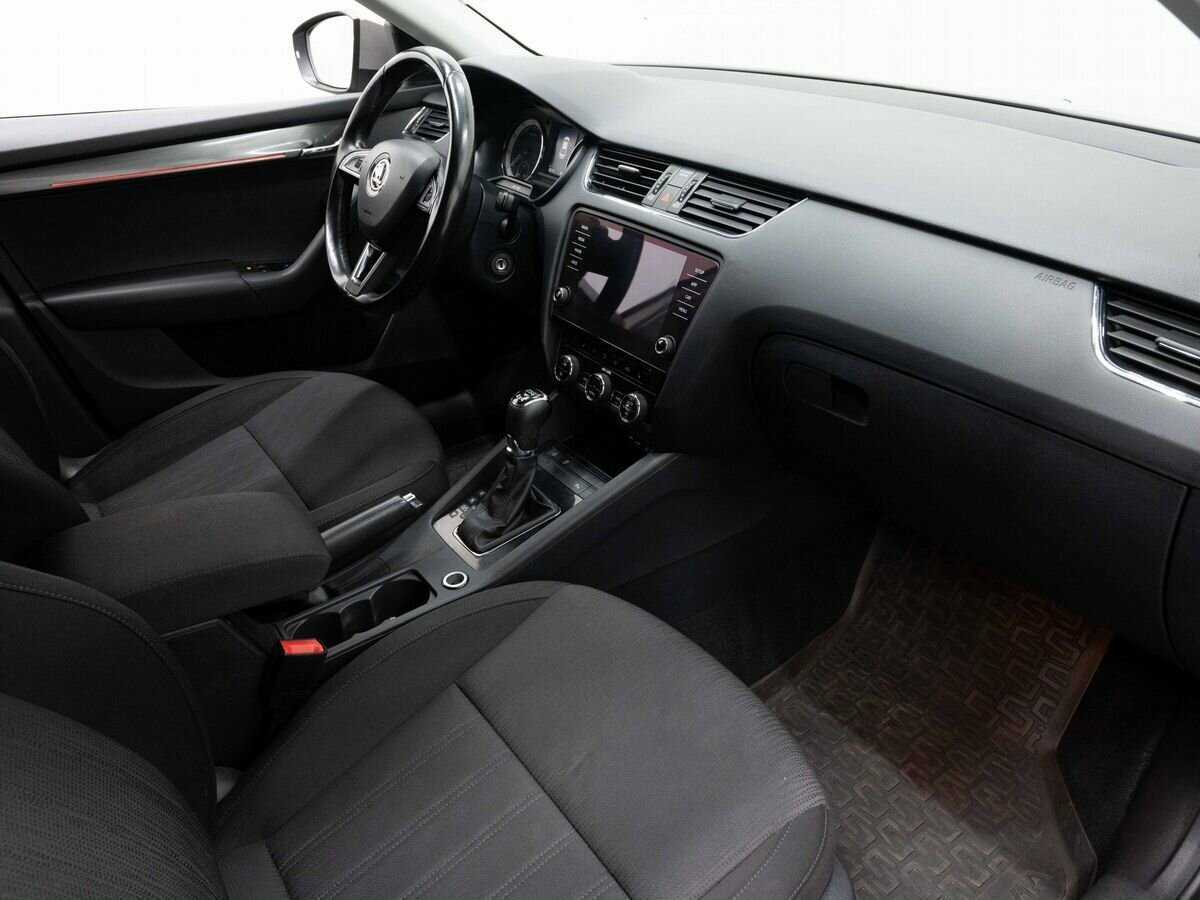 Купить Шкода Октавия, 2017, 182 500 км.. Фото: #10