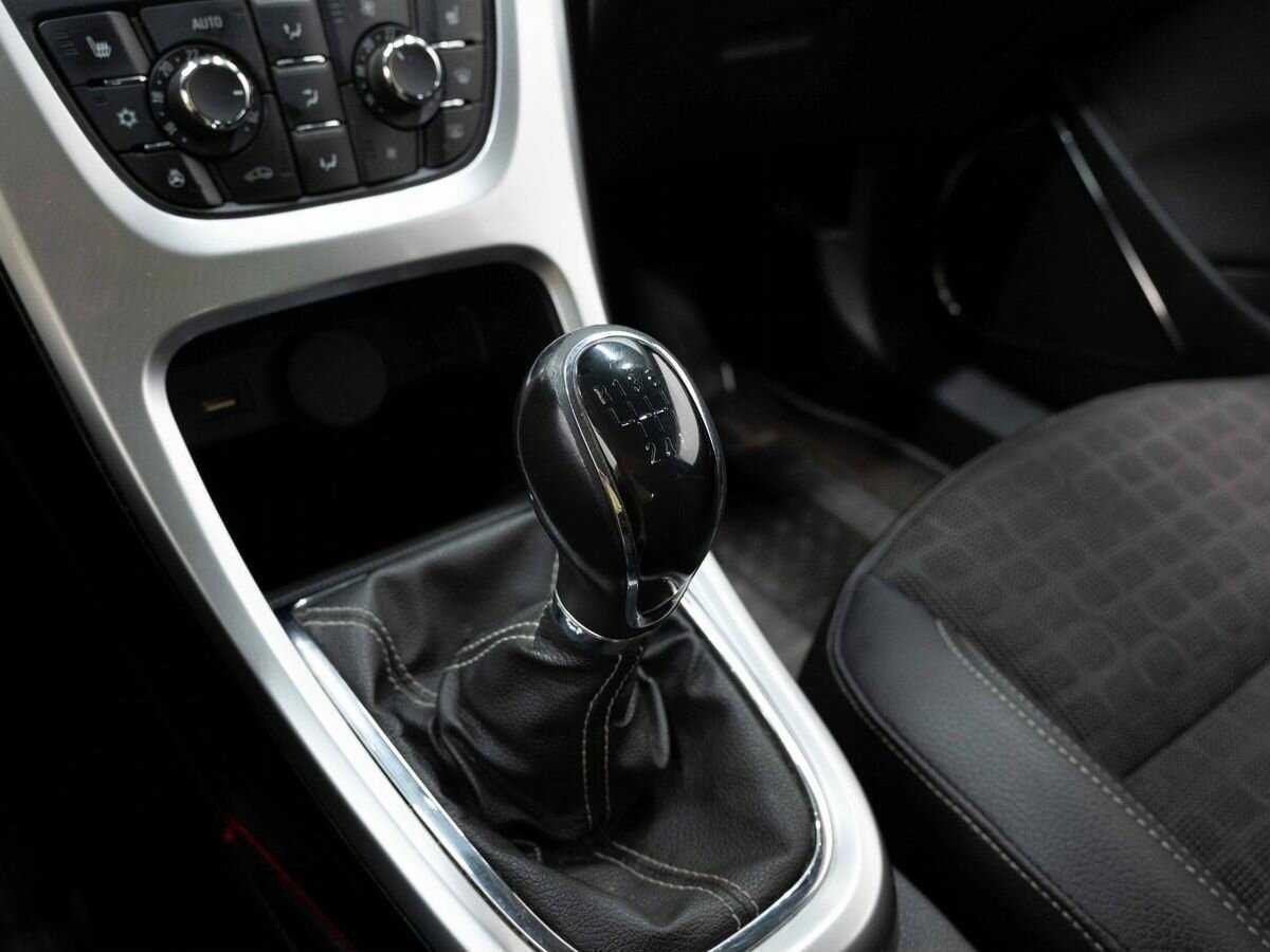 Купить Опель Астра, 2013, 209 300 км.. Фото: #20