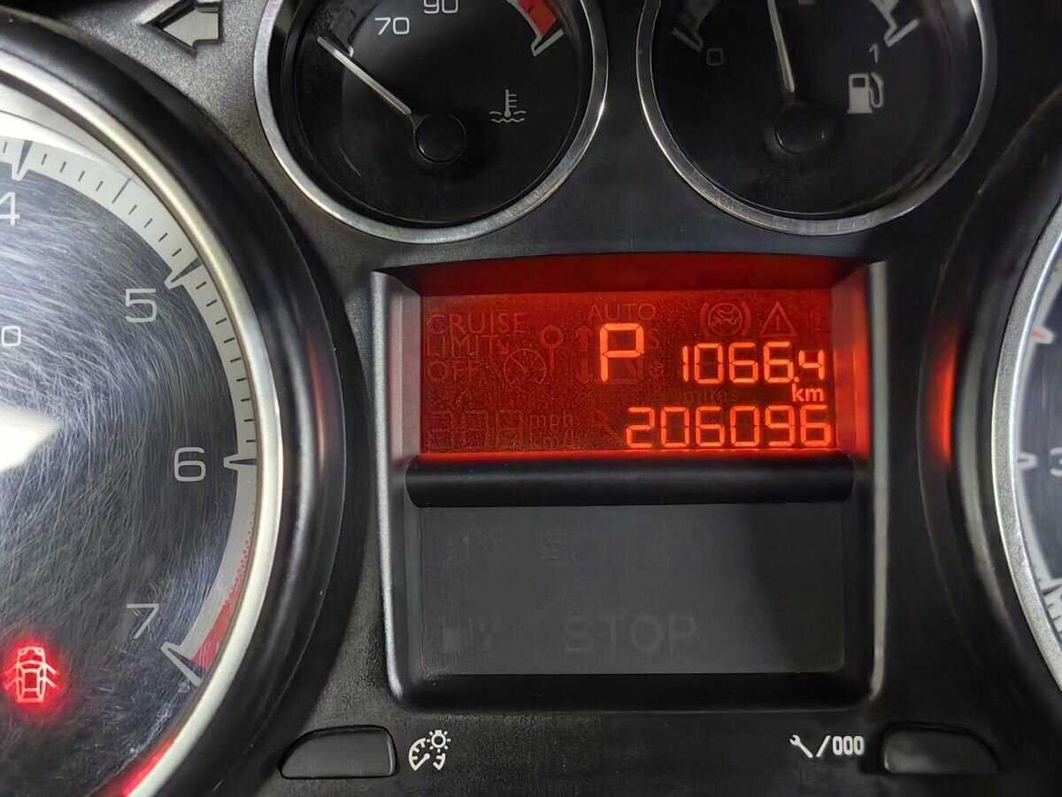 Купить Пежо 408, 2014, 206 094 км.. Фото: #15