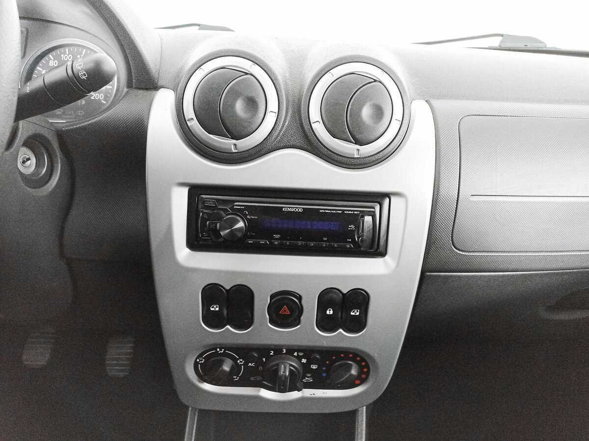 Купить Рено Сандеро, 2014, 127 803 км.. Фото: #12