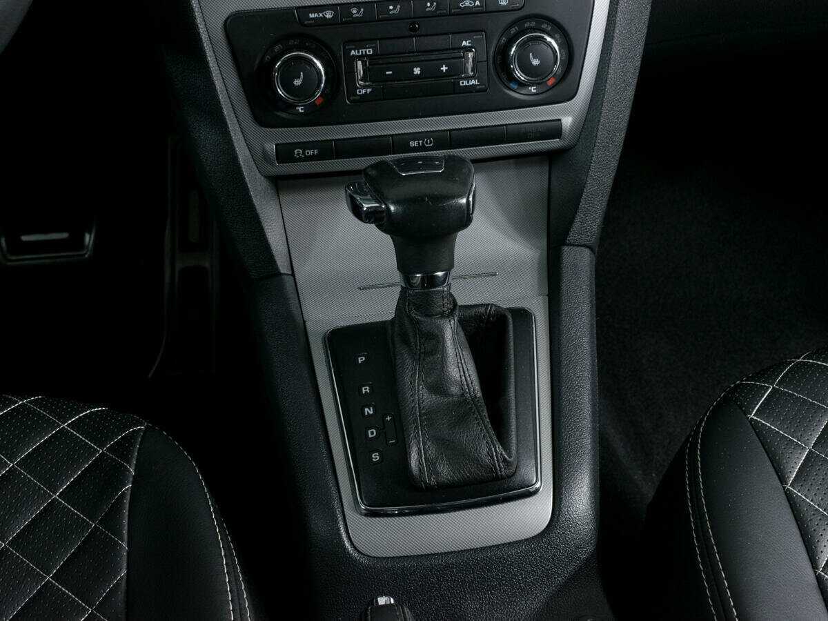 Купить Шкода Октавия, 2013, 227 457 км.. Фото: #14