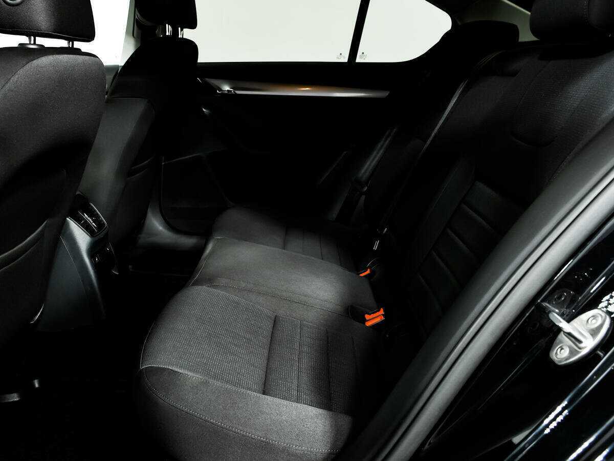 Купить Шкода Октавия, 2016, 131 991 км.. Фото: #11