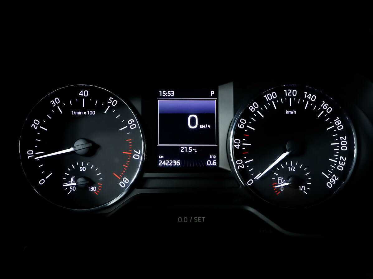 Купить Шкода Октавия, 2016, 242 236 км.. Фото: #9