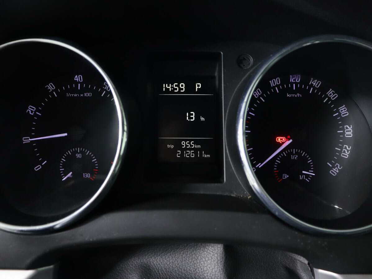 Купить Шкода Йети, 2012, 212 611 км.. Фото: #8