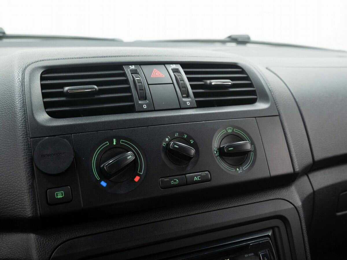 Купить Шкода Фабия, 2013, 78 211 км.. Фото: #17