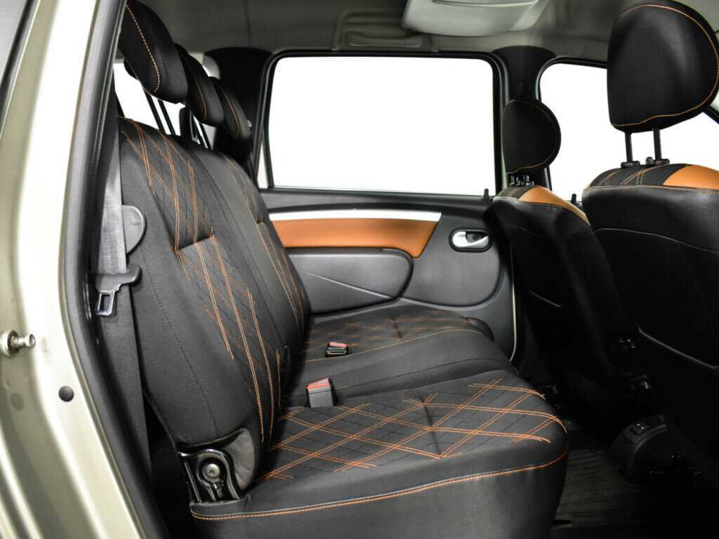 Купить Лада (ВАЗ) Ларгус, 2016, 78 820 км.. Фото: #9