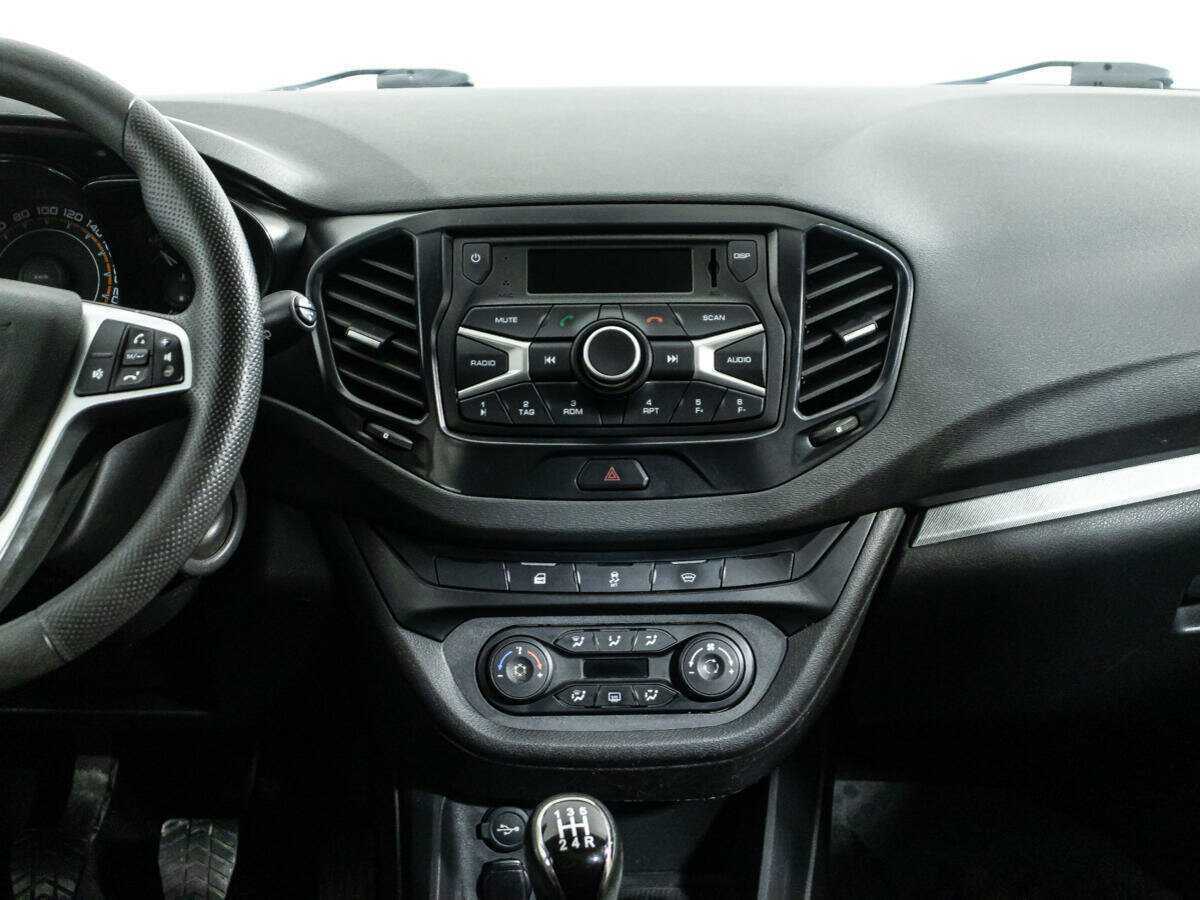 Купить Лада (ВАЗ) Веста, 2017, 136 605 км.. Фото: #13