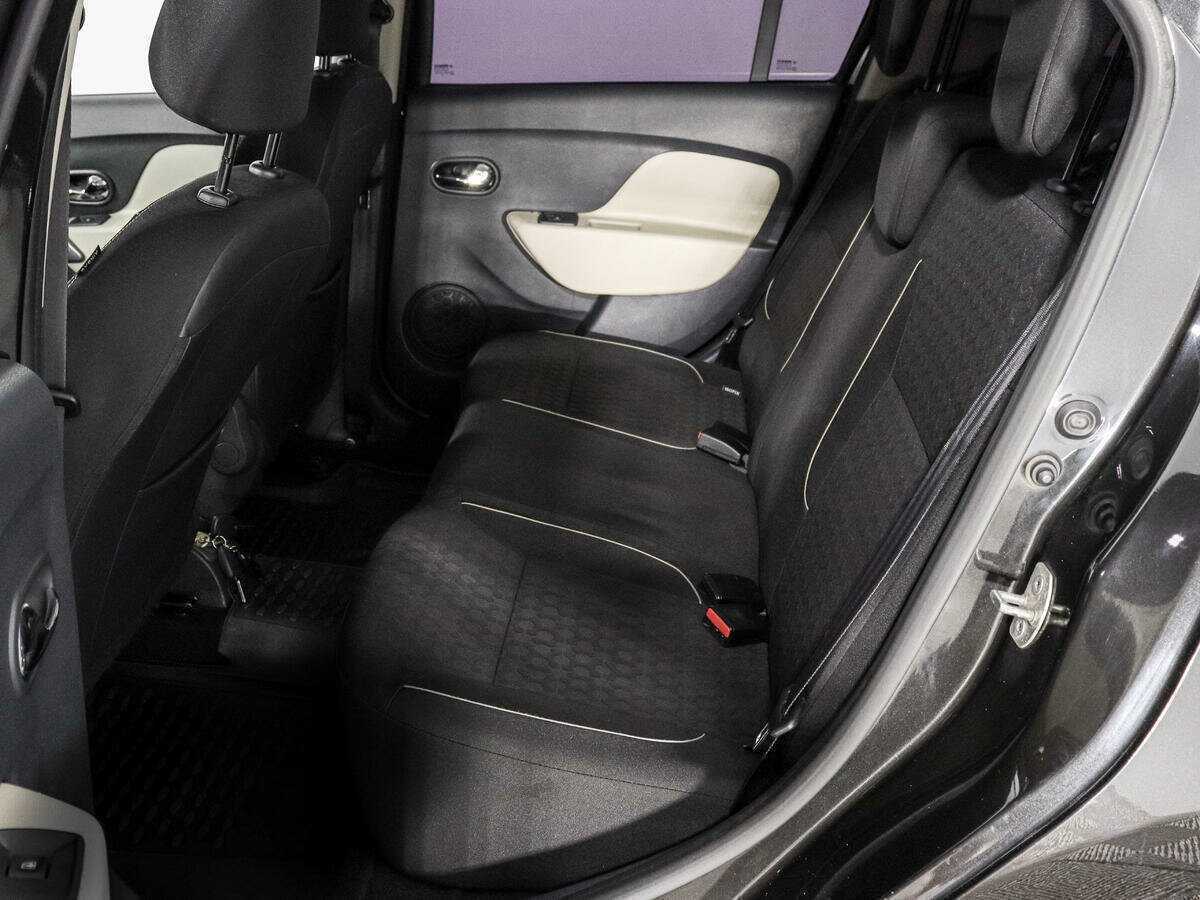 Купить Рено Логан, 2016, 106 618 км.. Фото: #9