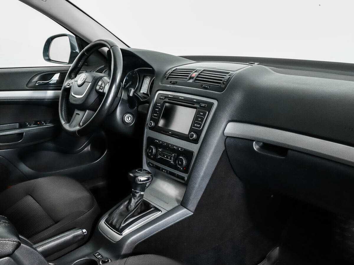 Купить Шкода Октавия, 2012, 309 844 км.. Фото: #10