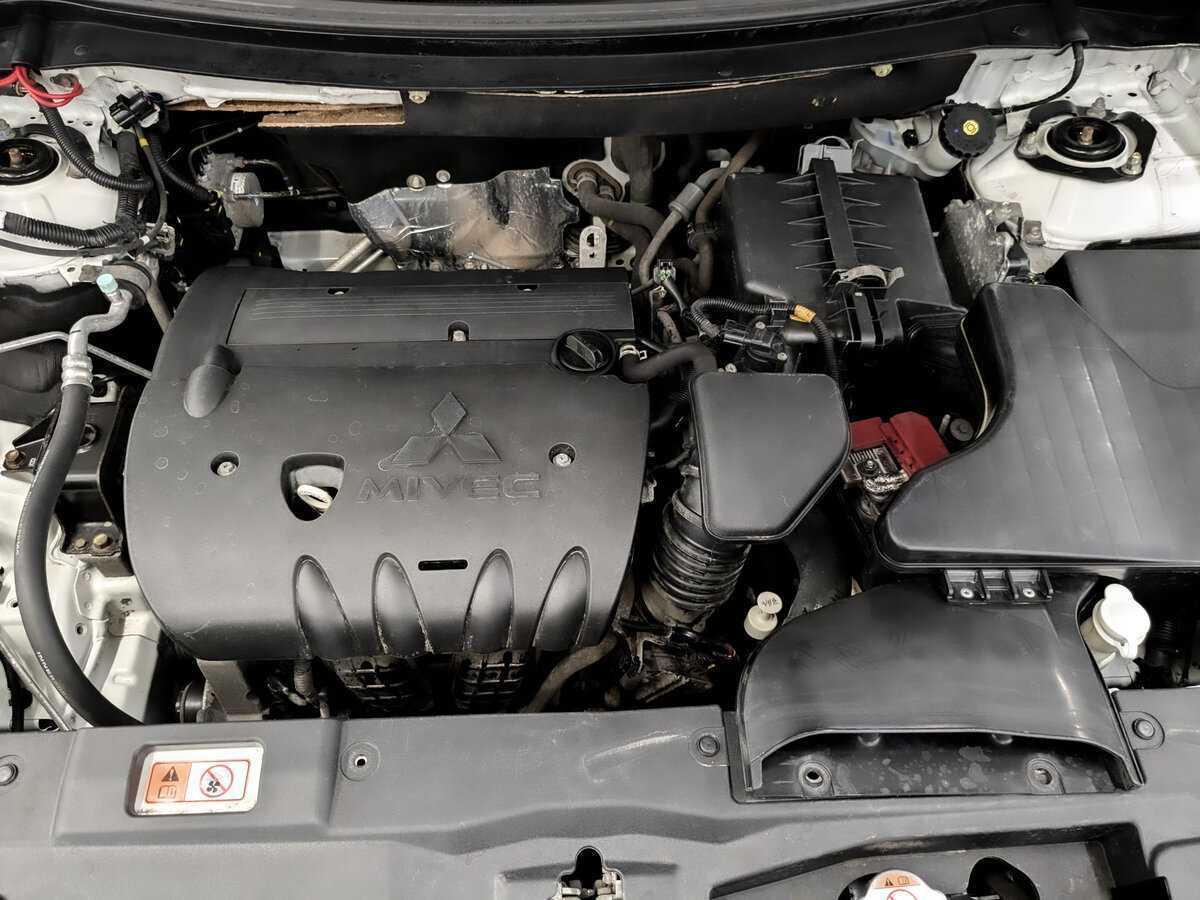 Купить Митсубиши Оутлэндер, 2015, 176 821 км.. Фото: #8