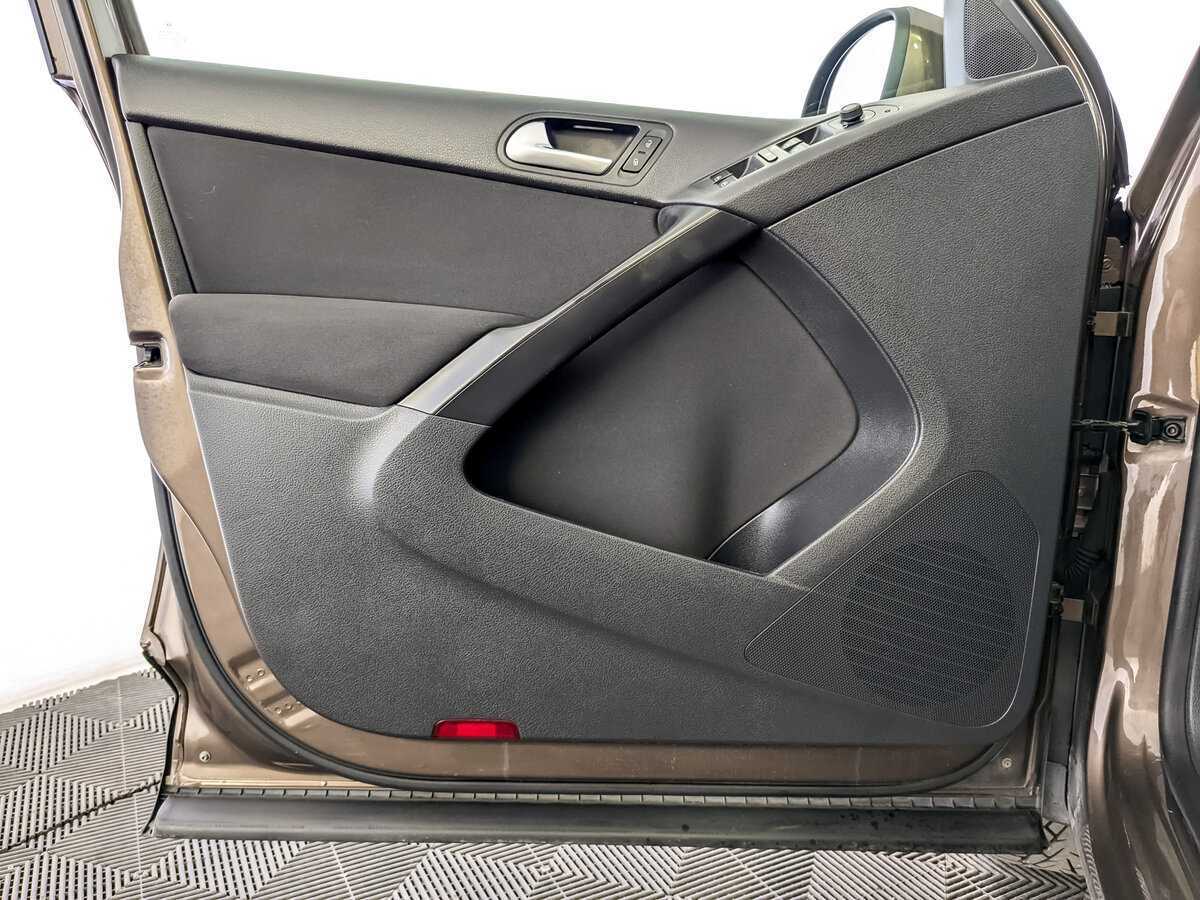 Купить Фольксваген Тигуан, 2016, 177 499 км.. Фото: #18