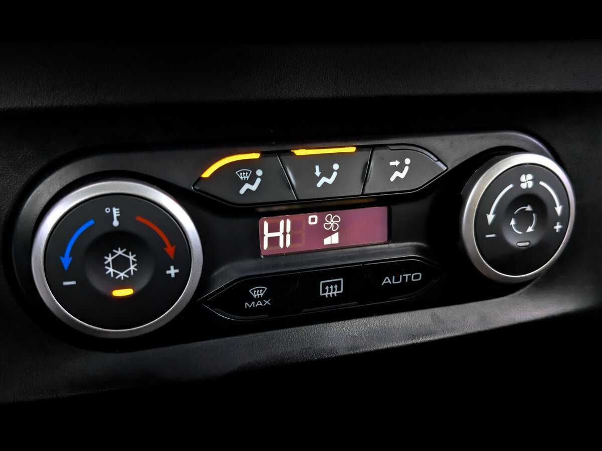 Купить Лада (ВАЗ) ИКСРЭЙ, 2017, 96 796 км.. Фото: #24