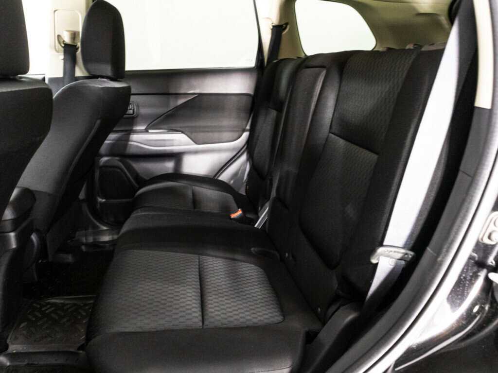 Купить Митсубиши Оутлэндер, 2014, 163 717 км.. Фото: #7