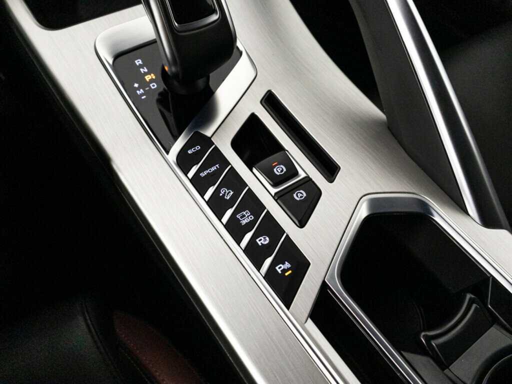 Купить Джили Кулрэй, 2021, 56 203 км.. Фото: #17