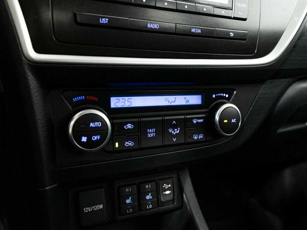 Купить Тойота Аурис, 2013, 183 559 км.. Фото: #14