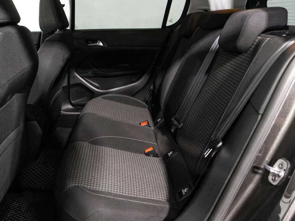 Купить Пежо 308, 2018, 193 294 км.. Фото: #9