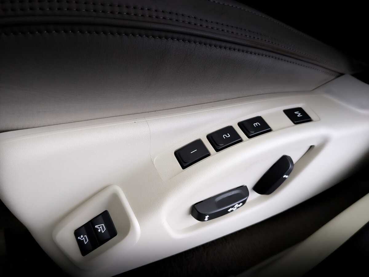 Купить Вольво ИксЦ60, 2013, 169 570 км.. Фото: #18