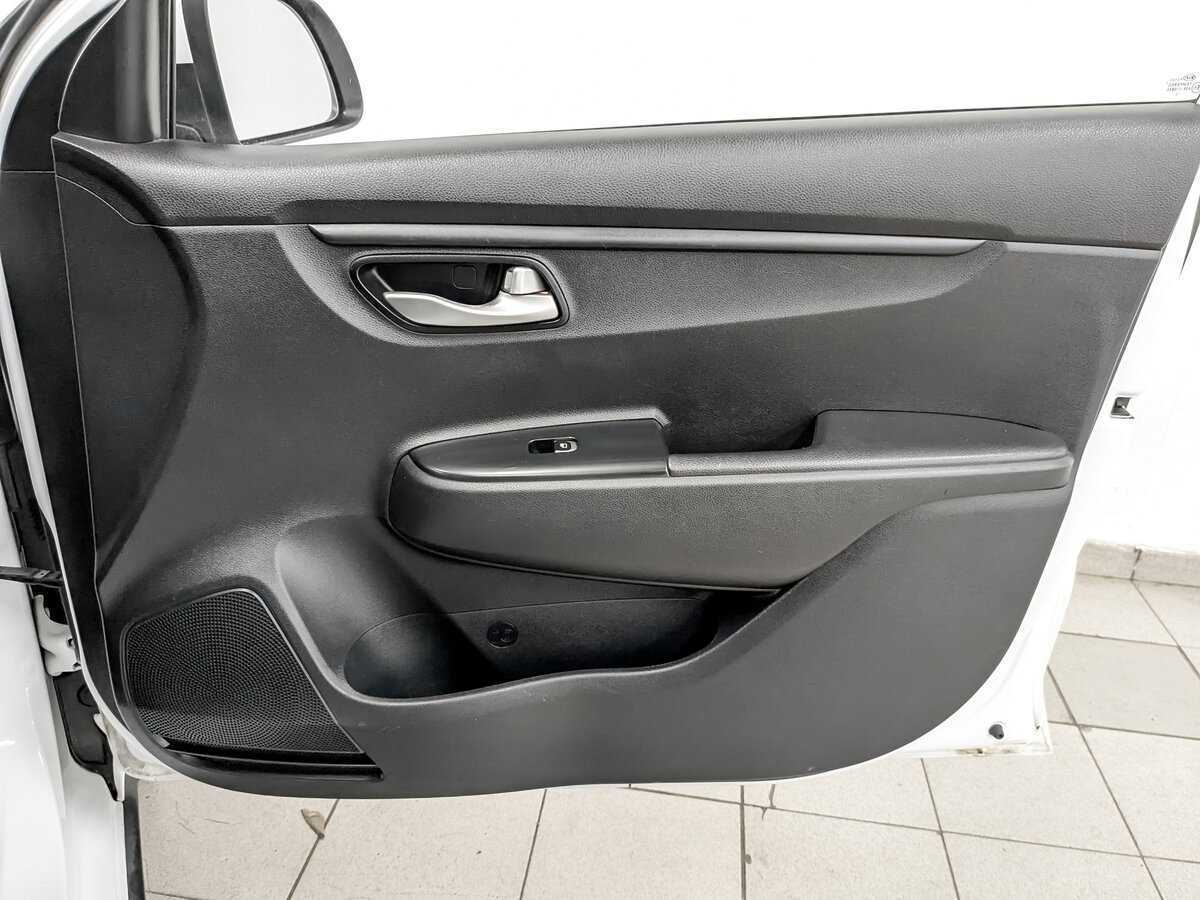 Купить Киа Рио, 2020, 190 928 км.. Фото: #23