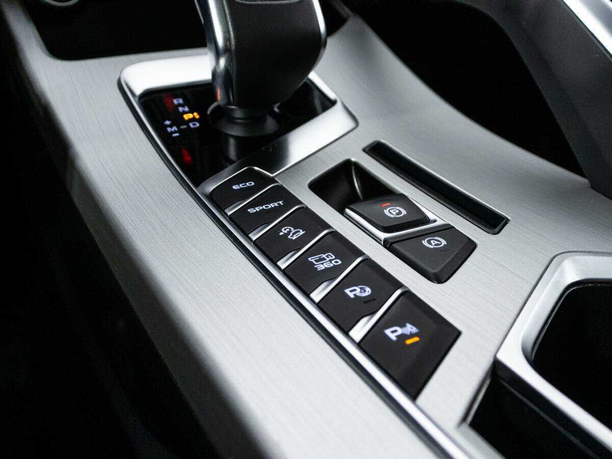 Купить Джили Кулрэй, 2022, 28 911 км.. Фото: #17